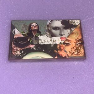 Missfame crème and powder blush duo palette 1